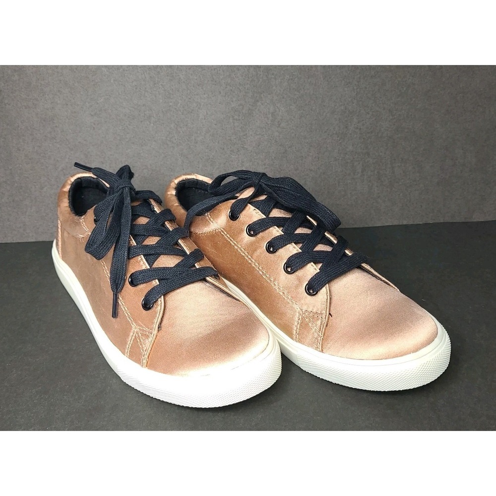 Nine West Women's Satin Rose Gold Lace-Up Sneakers Size 6M EUC